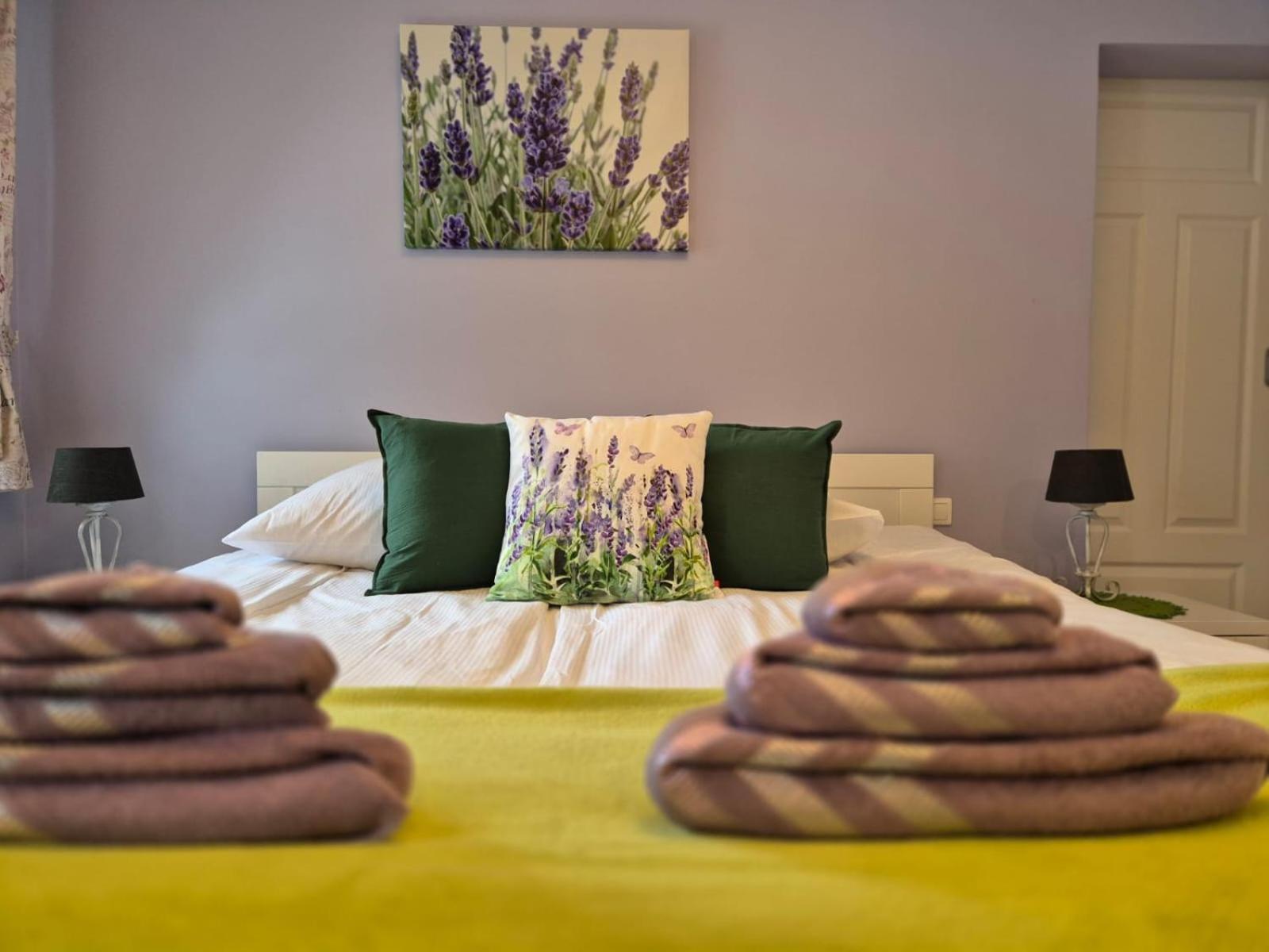 Dom Pod Lawendowym Polem Bed and Breakfast Woliborz Værelse billede
